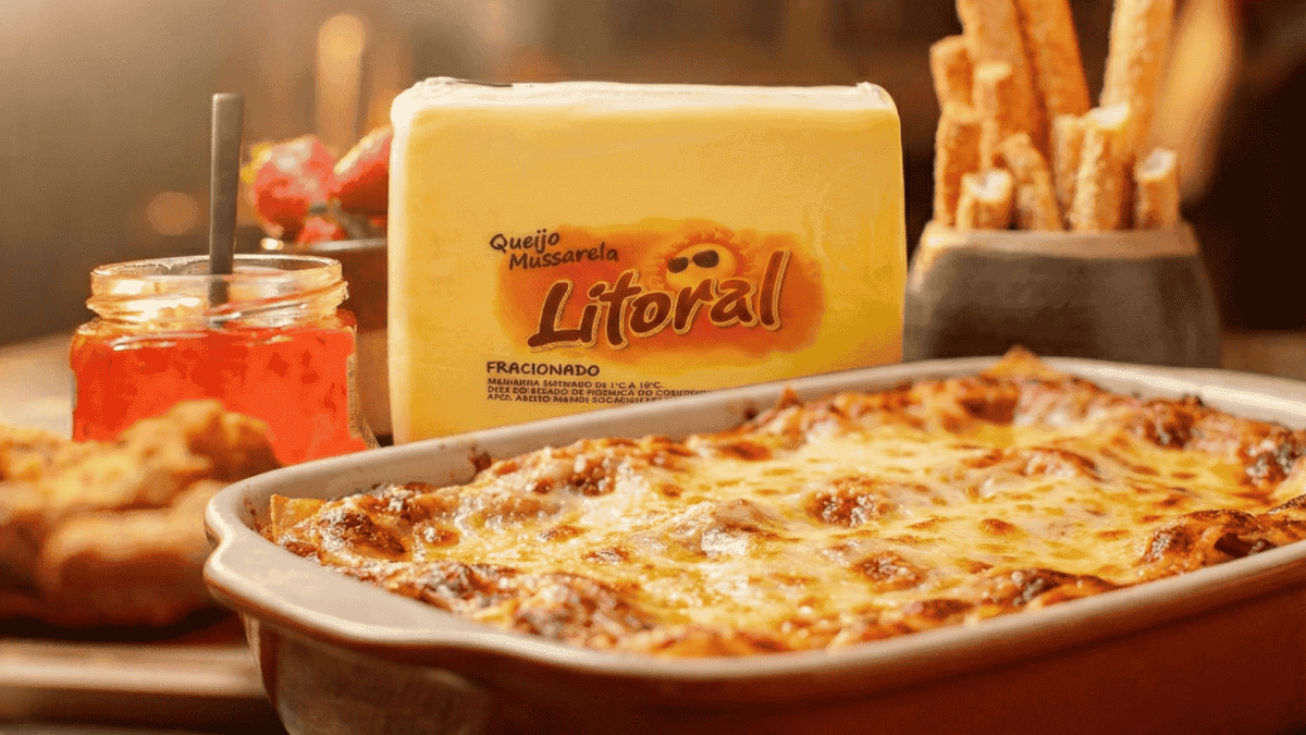 Receitas com queijo Lasanha bolonhesa com queijo da Litoral I Imagem gerada por IA.